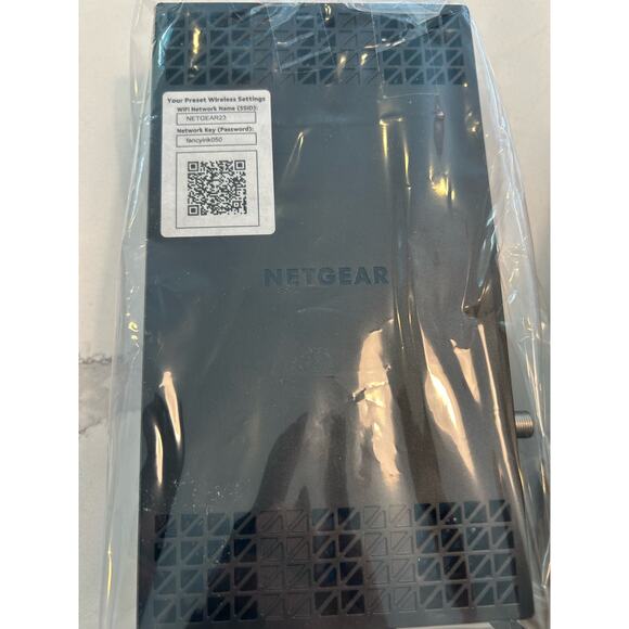 NETGEAR C6230 Cable Modem with Built-in WiFi Router Dual-Band AC1200 Beamforming - Picture 6 of 12